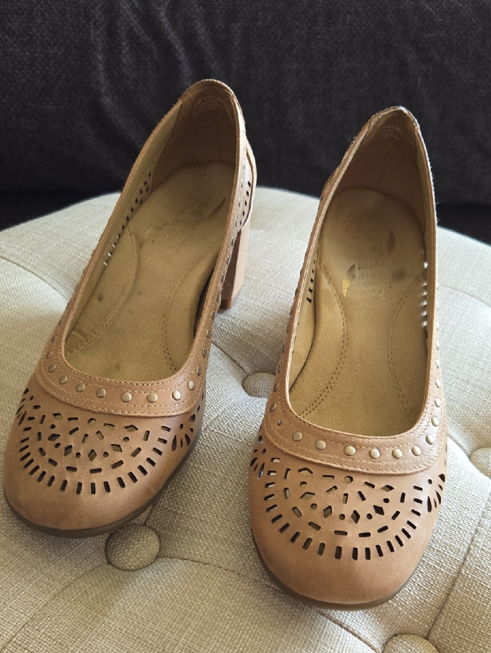 AEROSOLES Leather Tan Laser-Cut Studded Block Heel Pumps